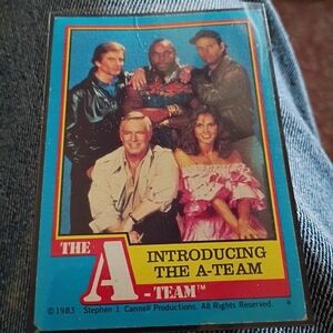 Topps A-Team Card with Blue and Yellow